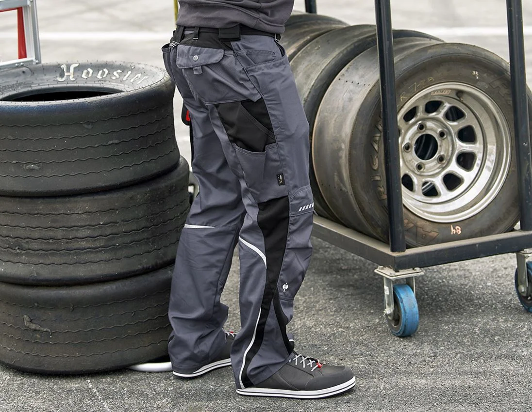 #65121 Trousers e.s.motion - 1